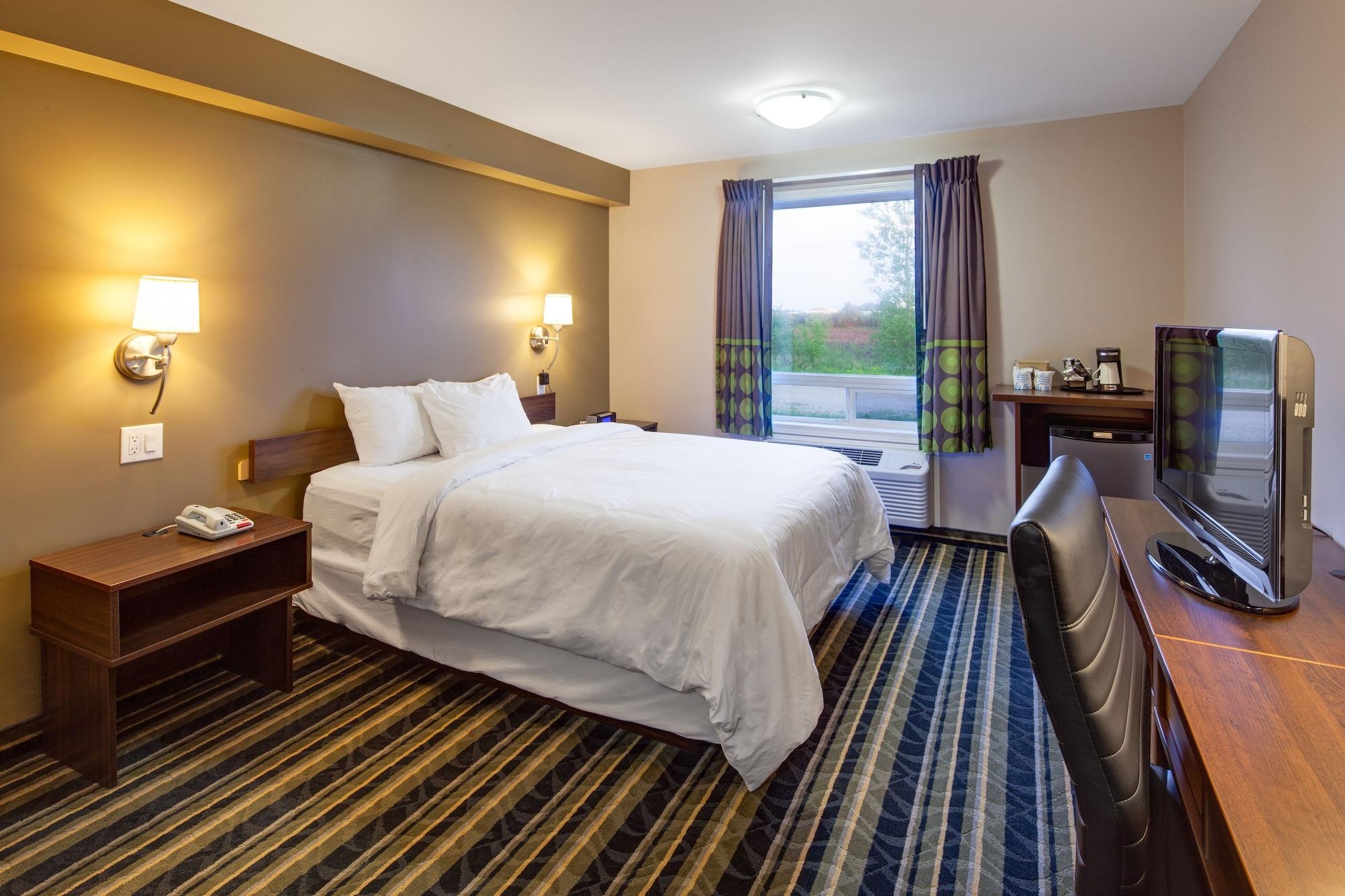 Super 8 By Wyndham Brandon Mb Motel Luaran gambar