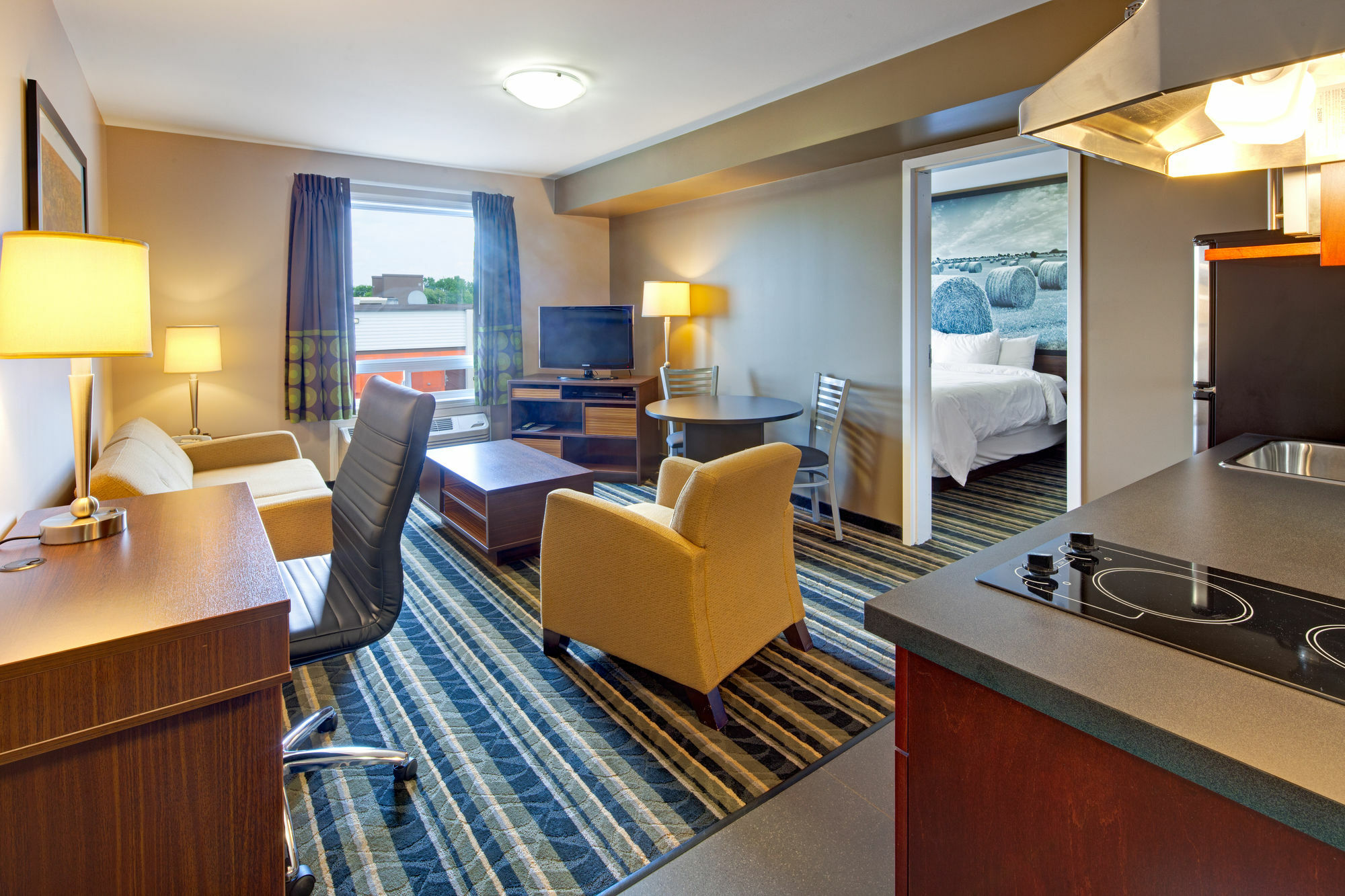 Super 8 By Wyndham Brandon Mb Motel Luaran gambar